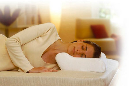 Ортопедическая подушка позволяет принять правильное положение во время сна