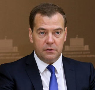Повышение зарплат должно привести к качественным изменениям (рис. 1)